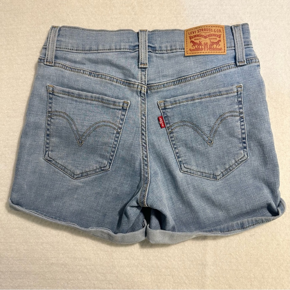 LEVIS Womens Mid Length Shorts size 24 Blue Cuffed Denim Jean Shorts Co… - Picture 3 of 13